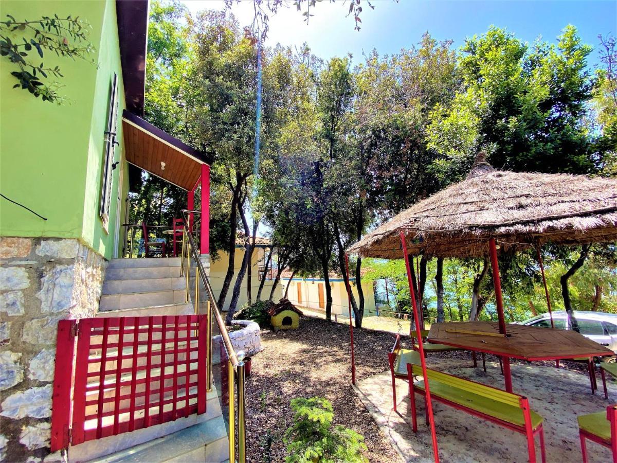 Ramo'S Green Beachside Retreat - Cozy 2 Bedroom Home Vlorë Exterior foto